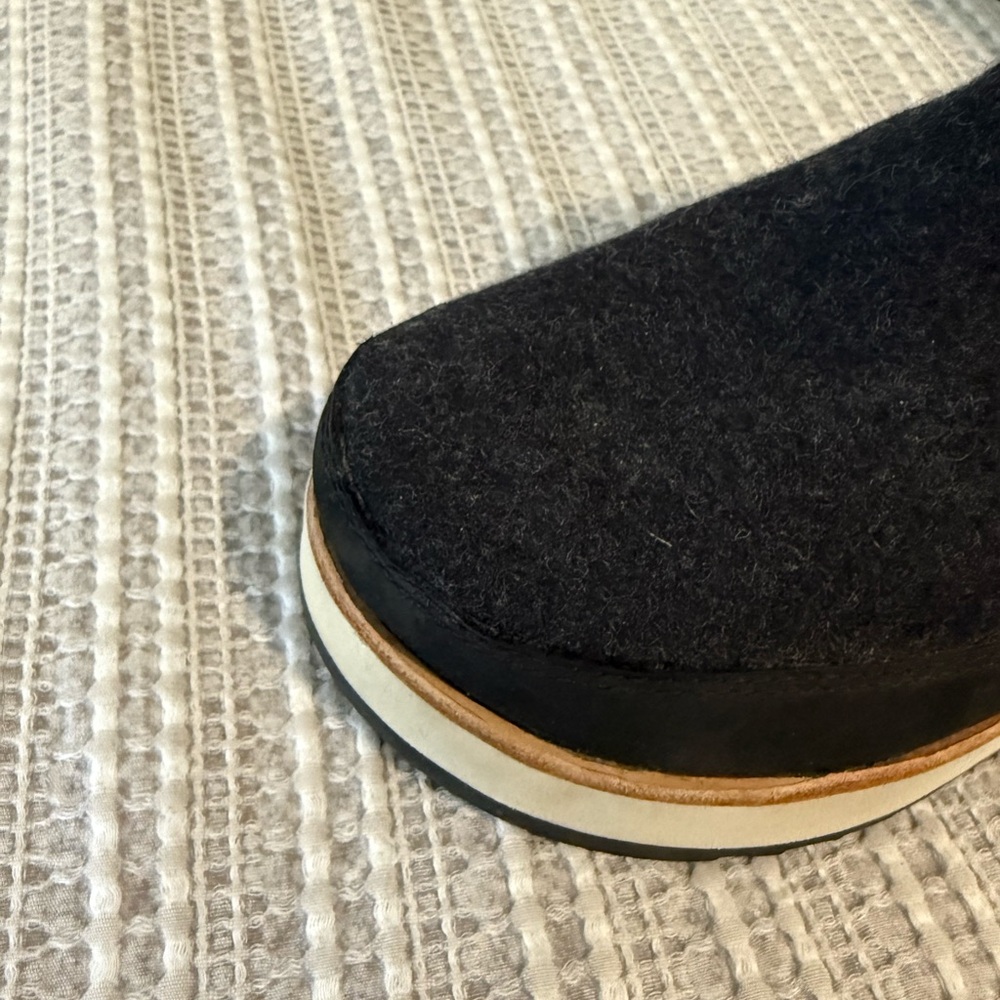 Merrell Boots - Picture 5 of 5